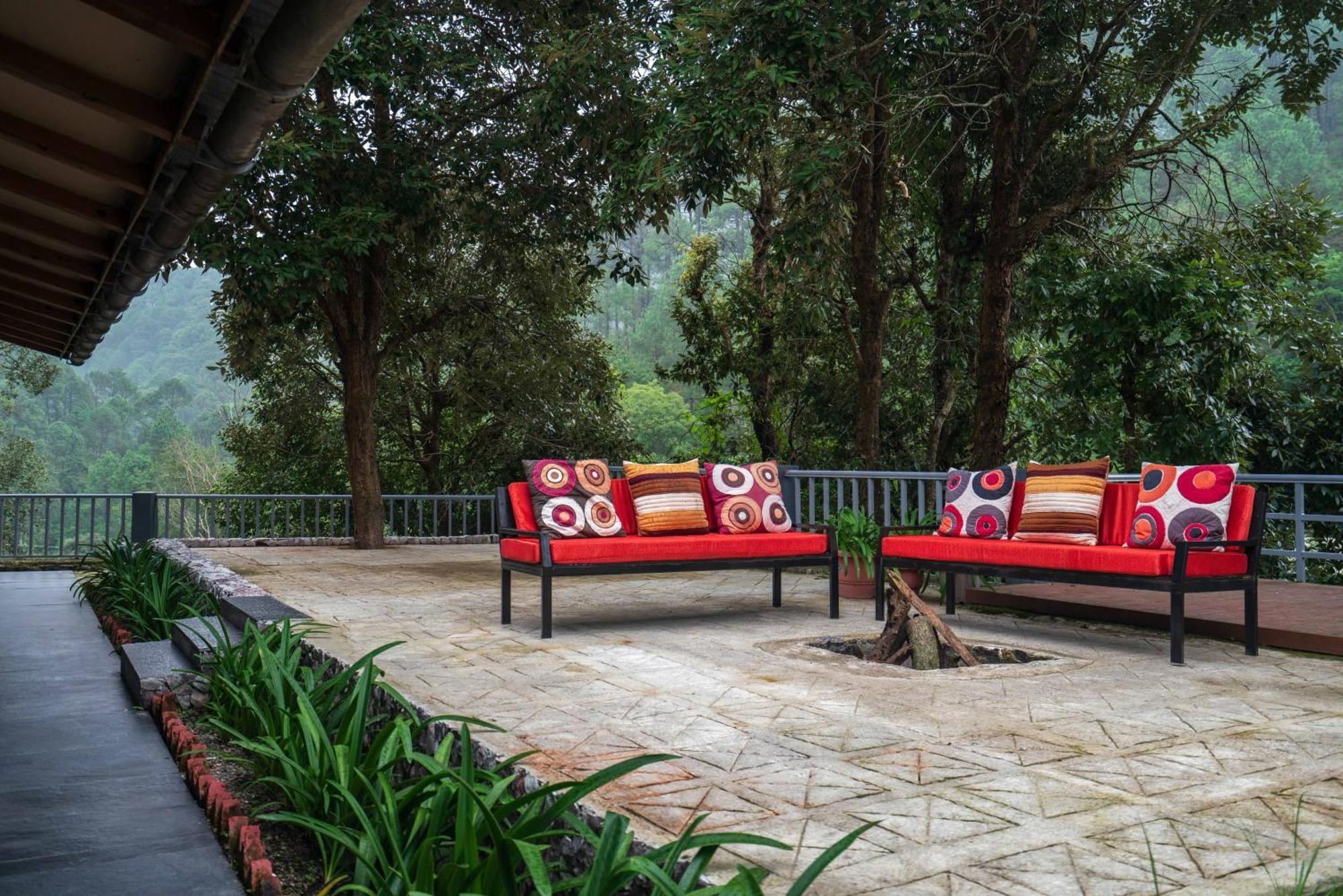 Casa Bhimtal Villa Bagian luar foto
